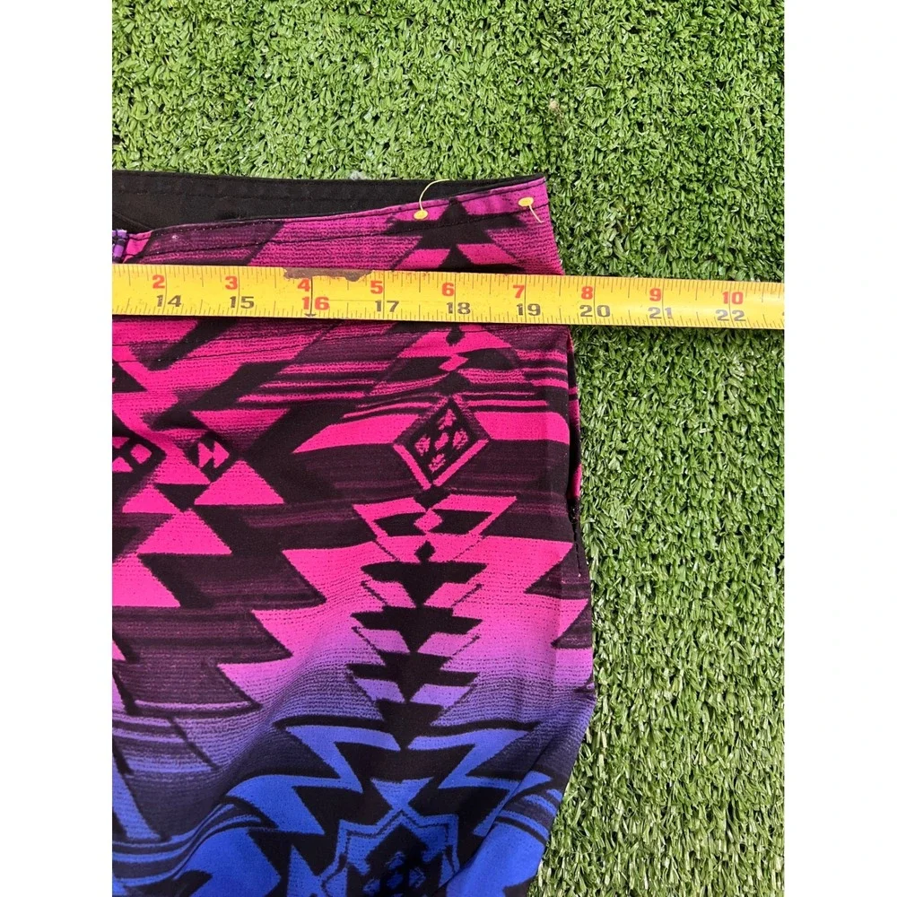 Ocean Current Mens 38 Board Shorts Purple Pink Blue Geometric Southwest‎ Trunks